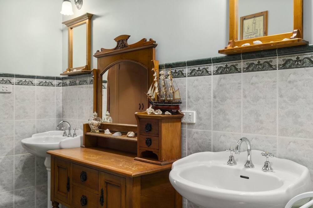 Photo of Bathroom in Bonville
