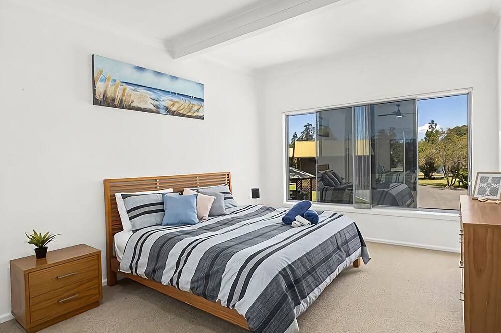 Photo of Bedroom in Mylestom
