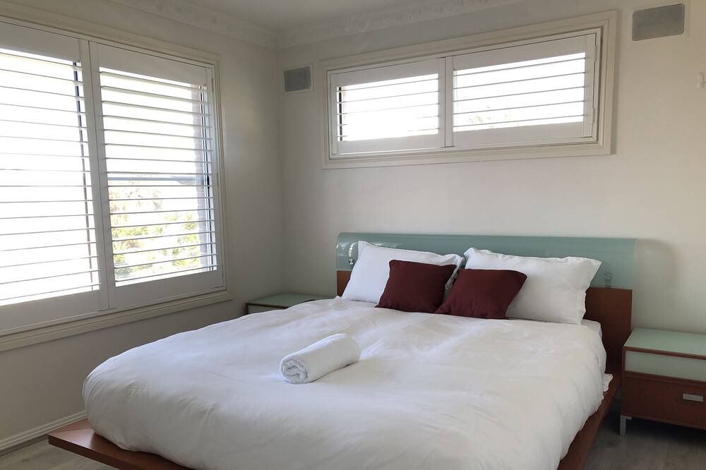 Photo of Bedroom in Dee Why
