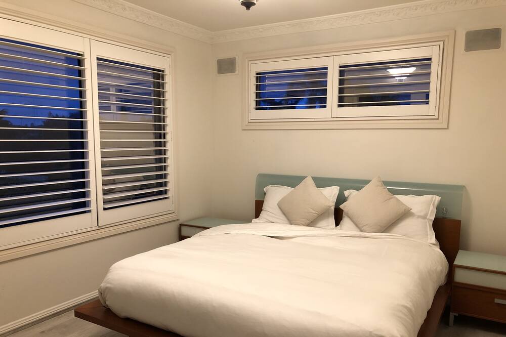 Photo of Bedroom in Dee Why