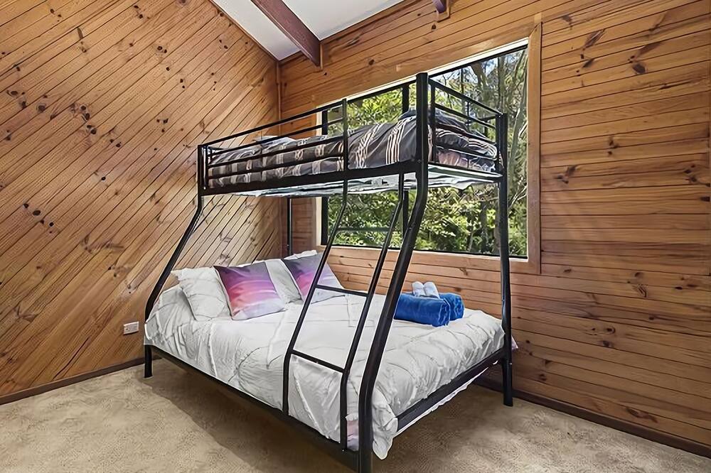Photo of Bedroom in Mylestom