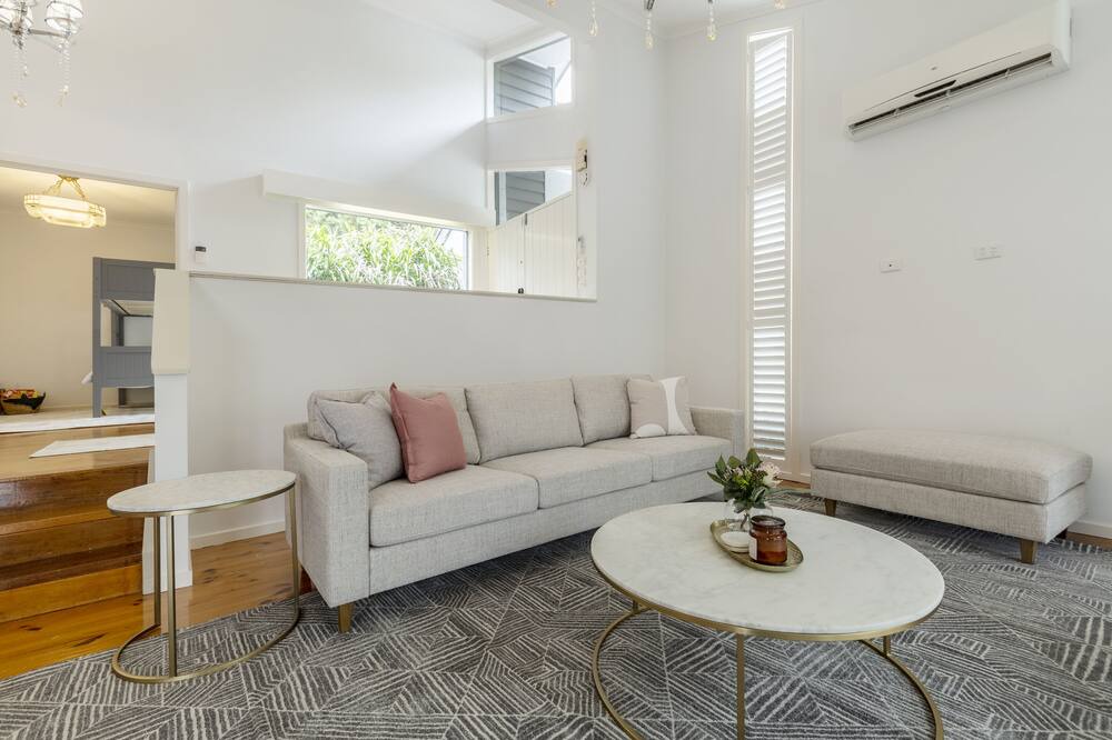 Photo of Livingroom in Templestowe