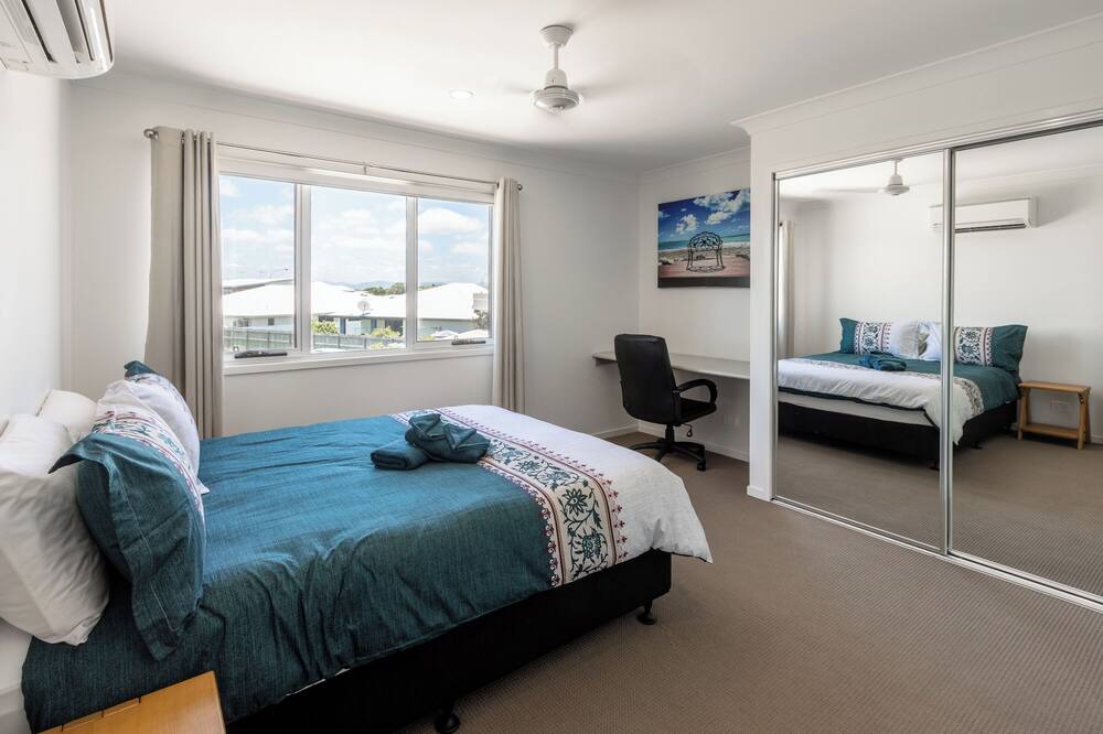 Photo of Bedroom in Ooralea