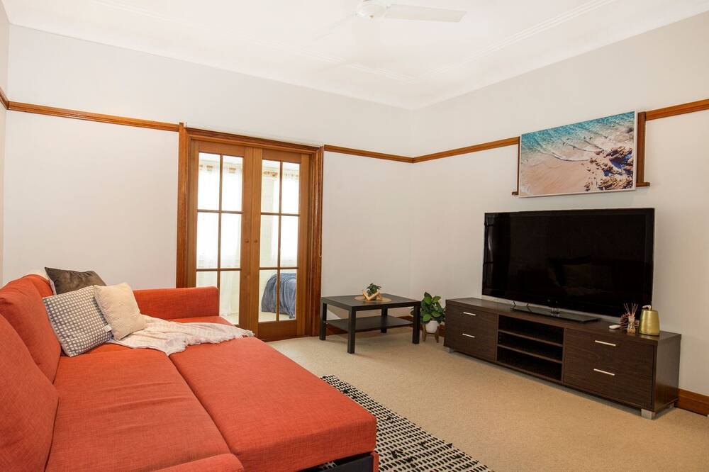 Photo of Livingroom in Nowra