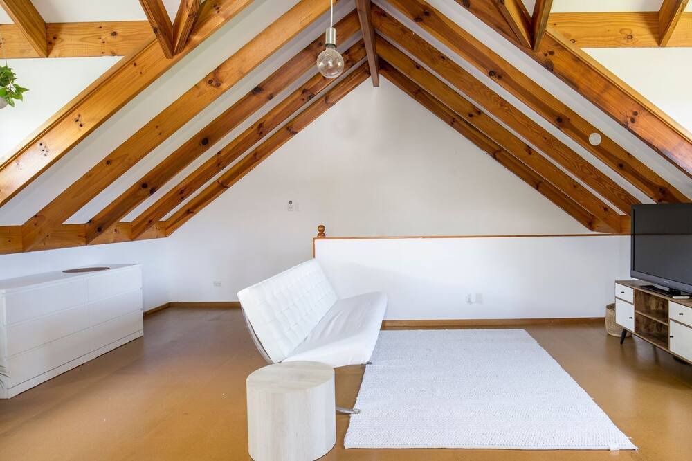 Photo of Livingroom in Nowra