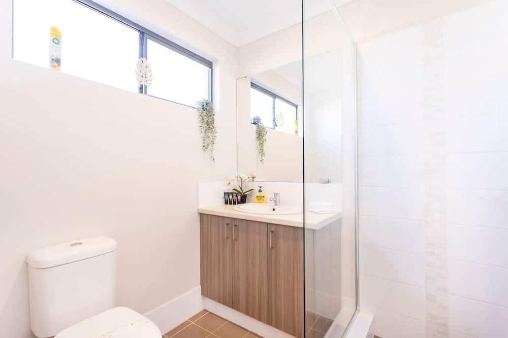 Photo of Bathroom in Piara Waters