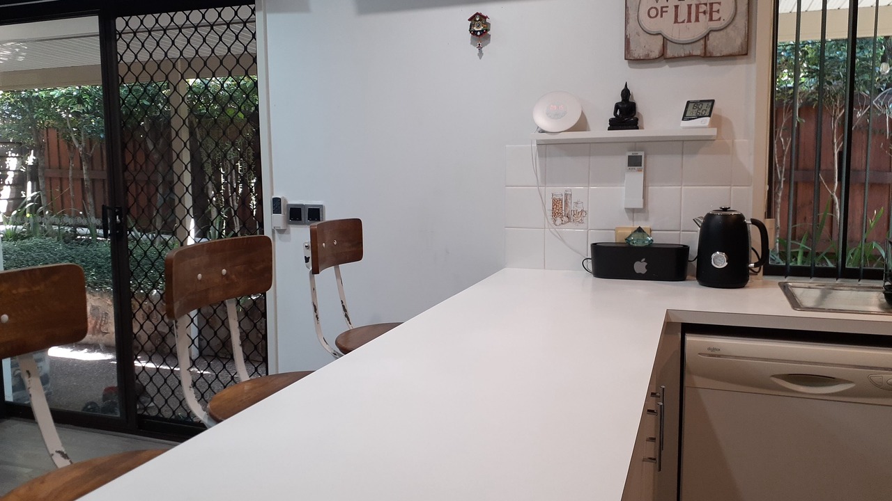 Photo of Kitchen in Helensvale