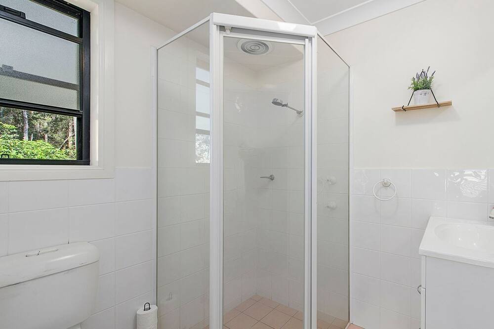 Photo of Bathroom in Lakewood