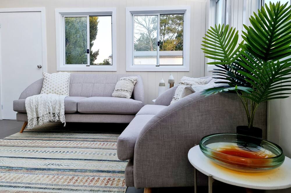 Photo of Livingroom in Oberon