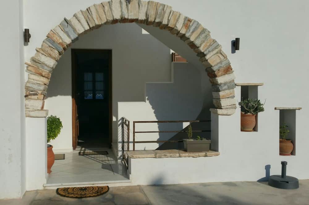 Photo of Others in Naxos