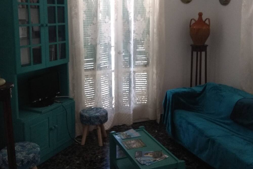 Photo of Livingroom in Tinos Town