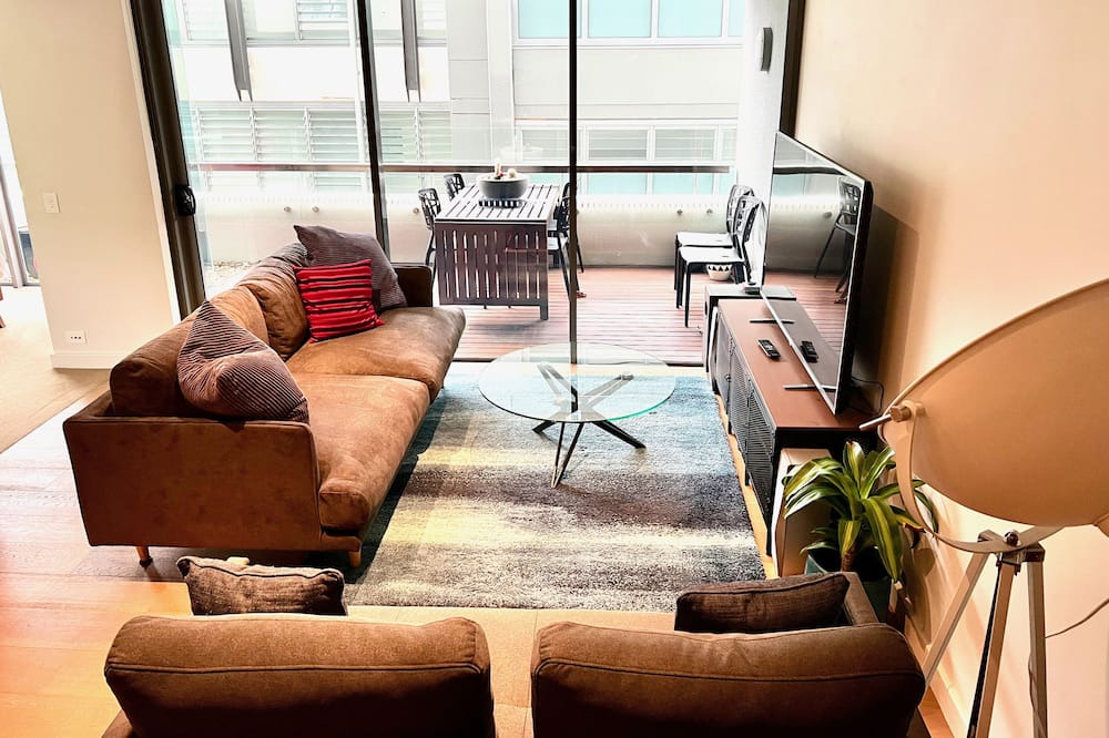 Photo of Livingroom in Crows Nest