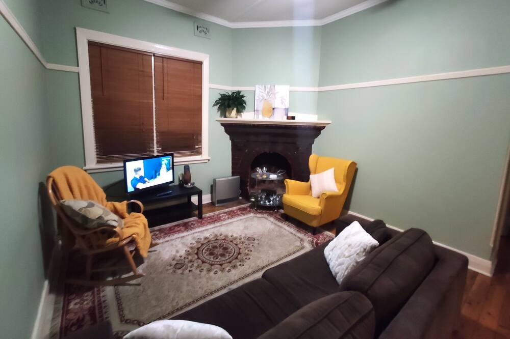 Photo of Bedroom in Turvey Park