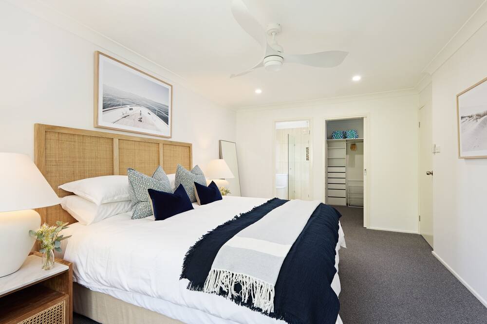 Photo of Bedroom in Forresters Beach