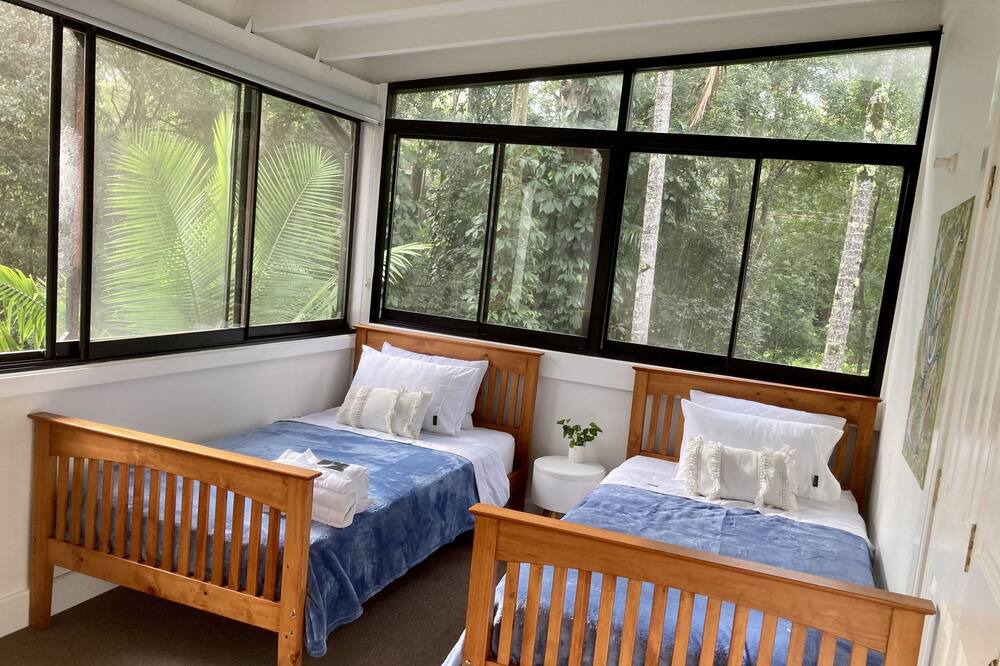 Photo of Bedroom in Arakoon