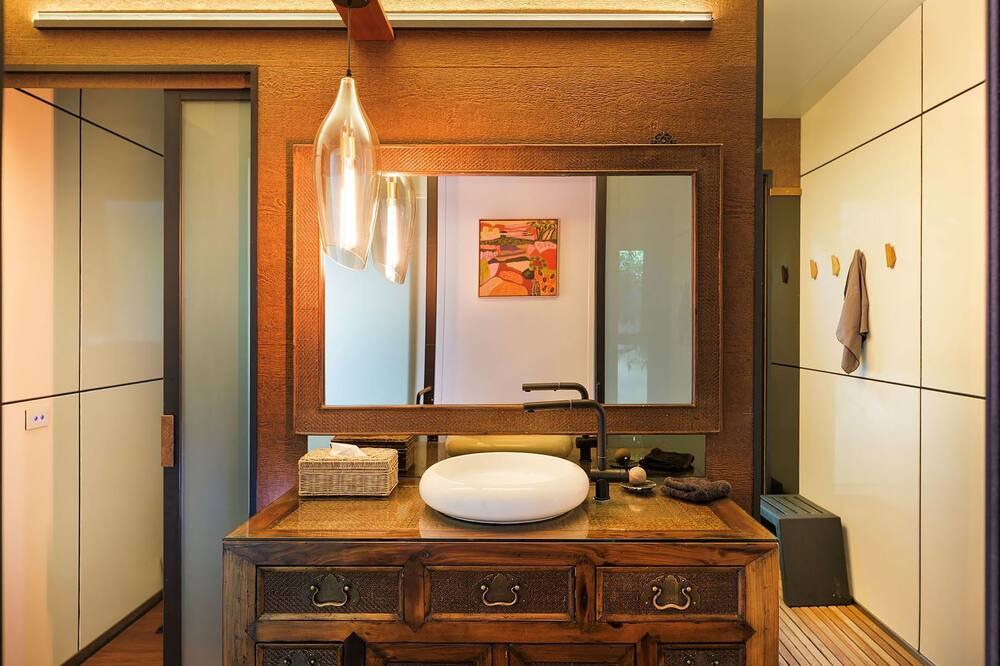 Photo of Bathroom in Milton