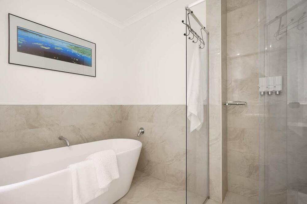 Photo of Bathroom in Balnarring