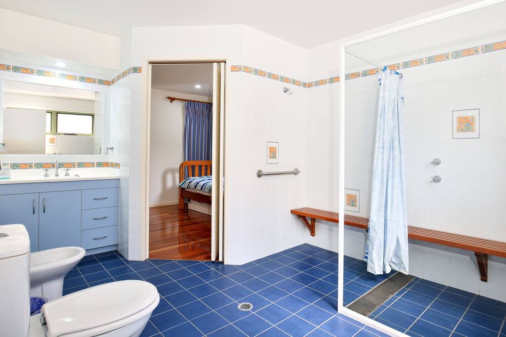 Photo of Bathroom in Culburra Beach