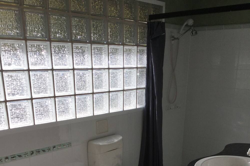 Photo of Bathroom in Tawonga South