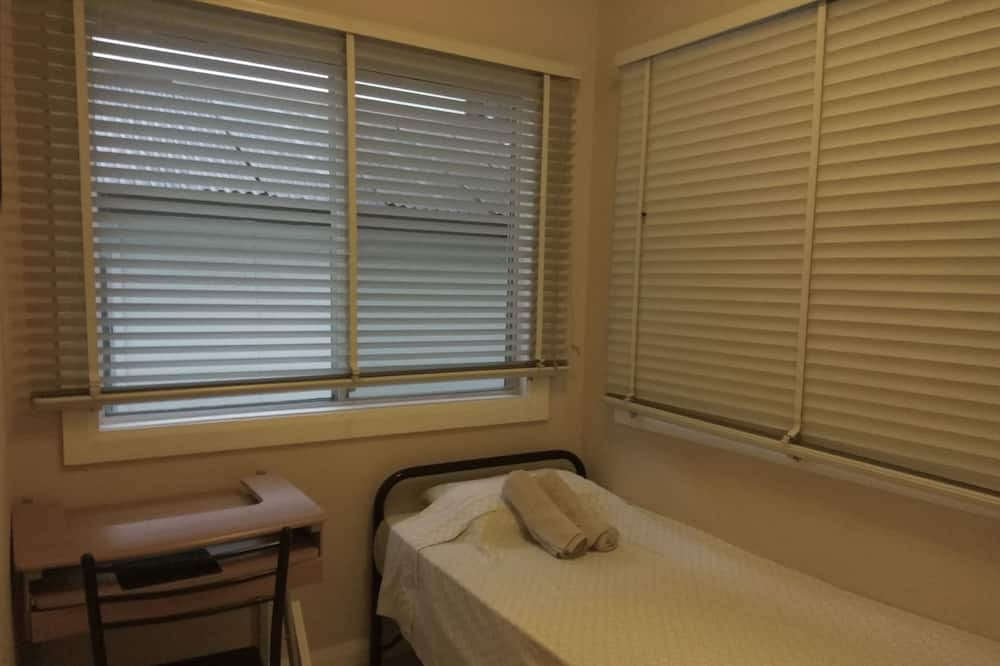 Photo of Bedroom in Beverly Hills