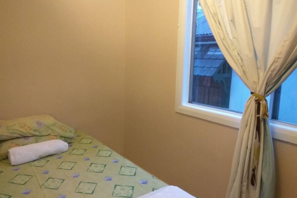 Photo of Bedroom in Beverly Hills
