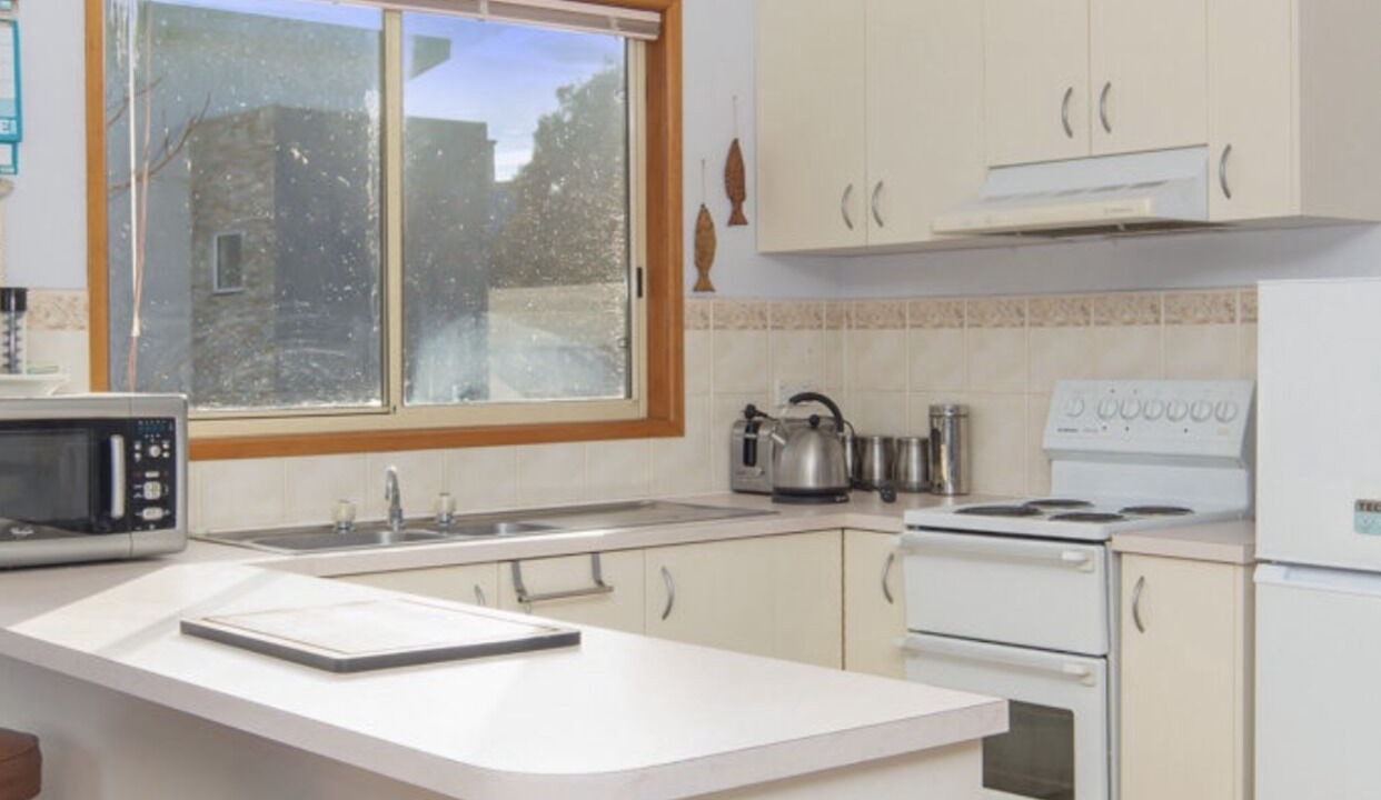 Photo of Kitchen in Sunset Strip