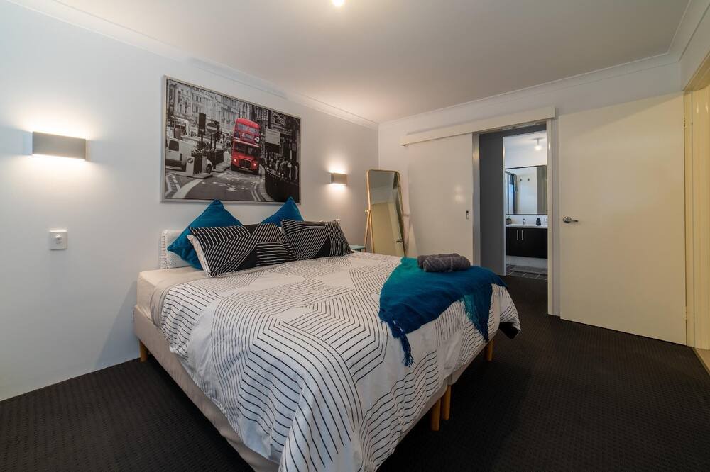 Photo of Bedroom in Treeby