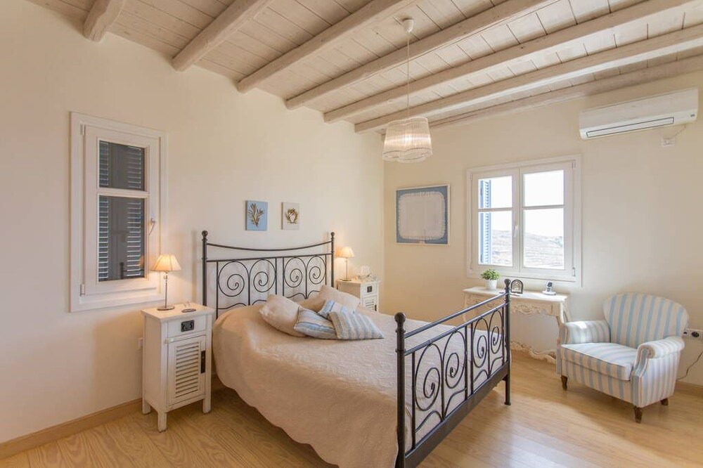 Photo of Bedroom in Agios Romanos