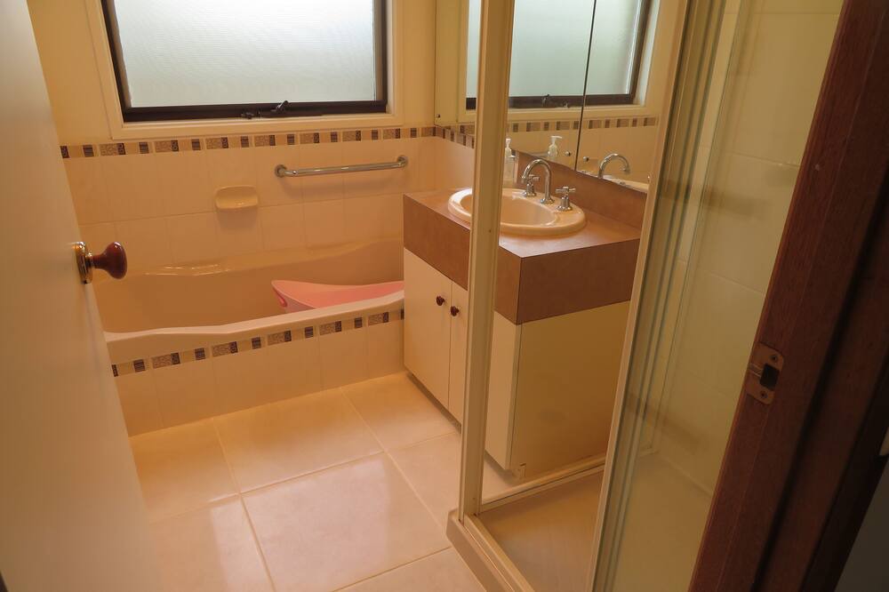 Photo of Bathroom in Rhyll