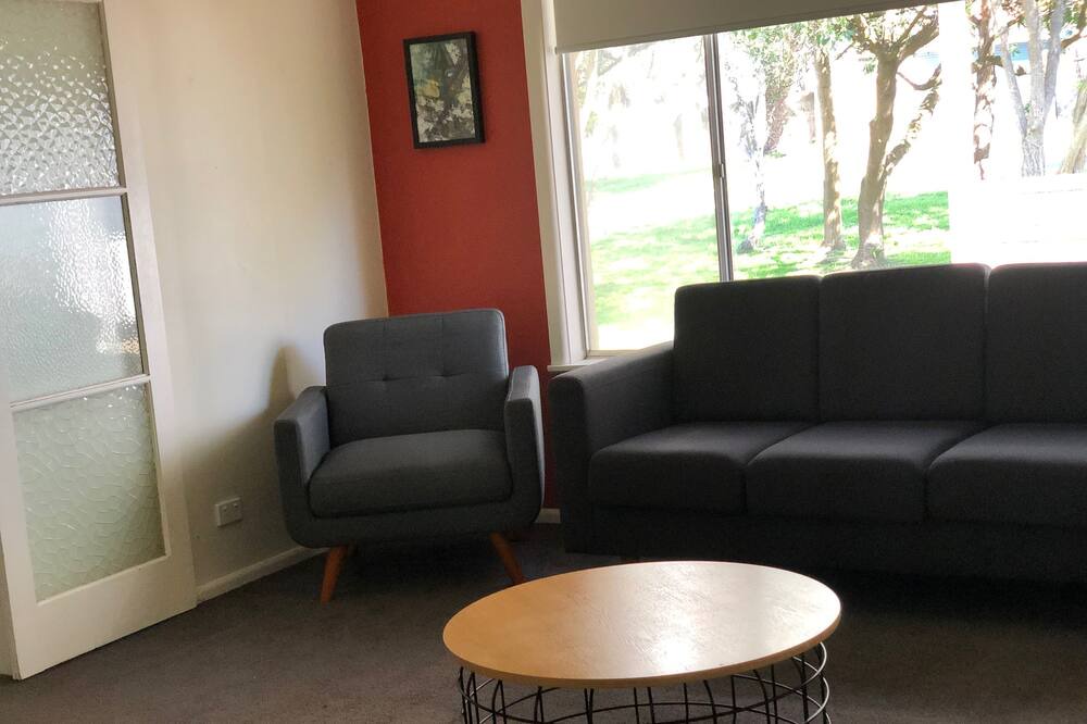 Photo of Livingroom in Cowes