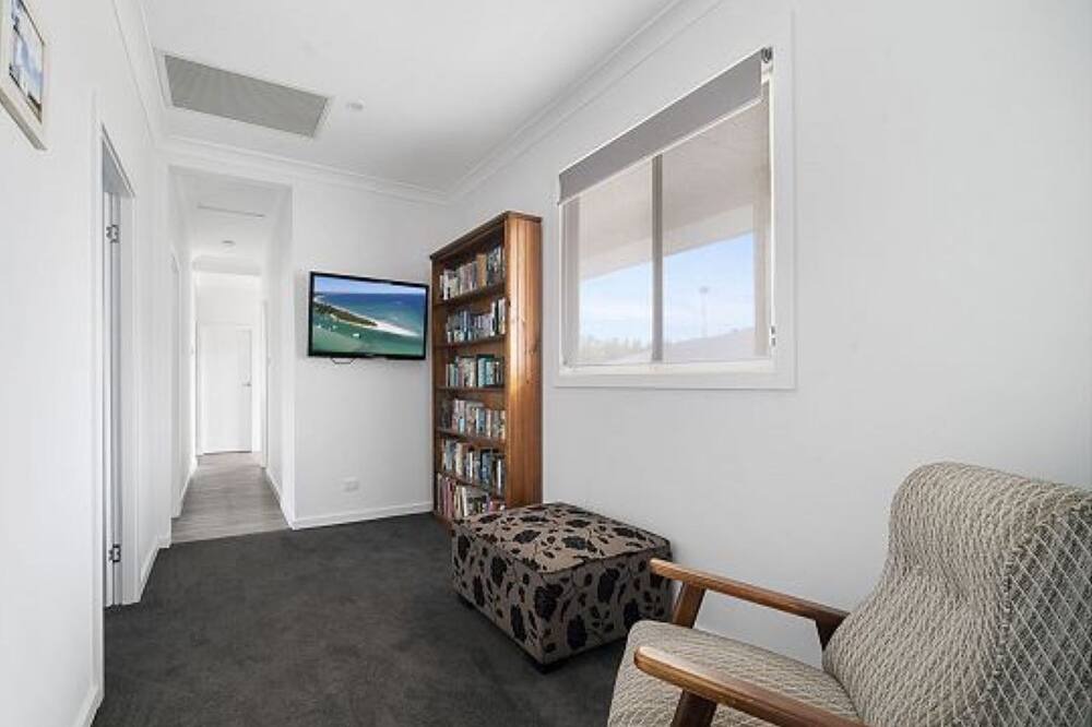 Photo of Bedroom in Erowal Bay