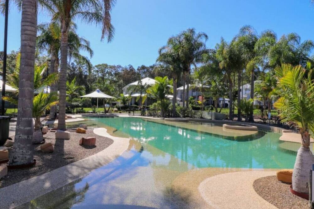 Photo of Outdoor in Cams Wharf