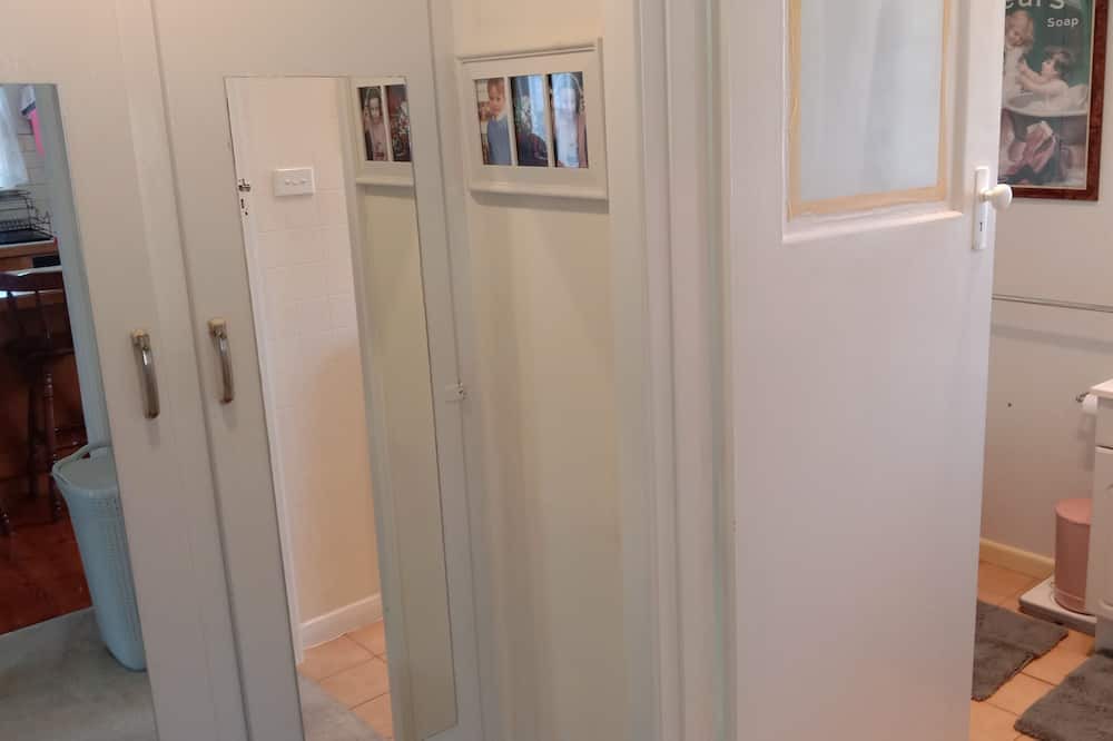 Photo of Others in Thomson