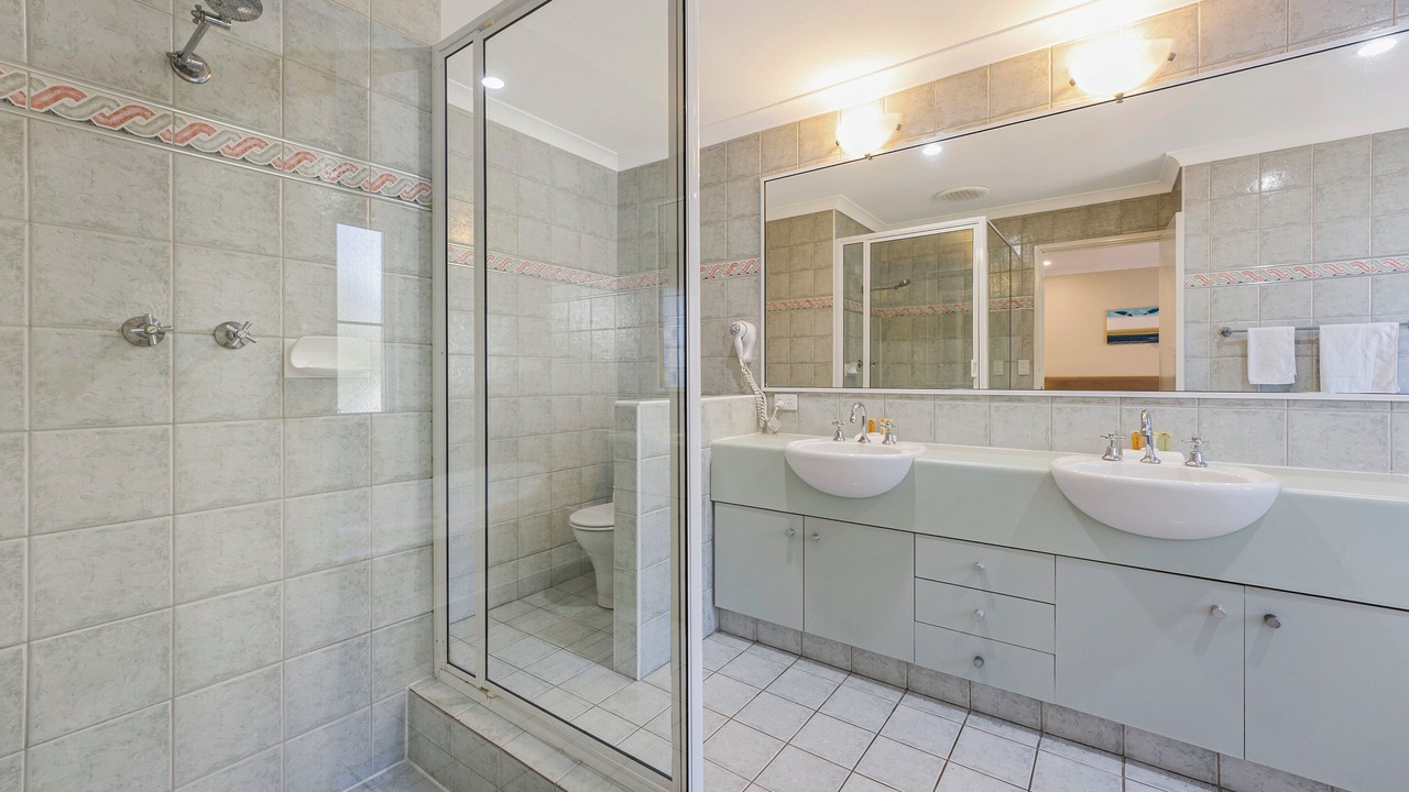 Photo of Bathroom in Erskine
