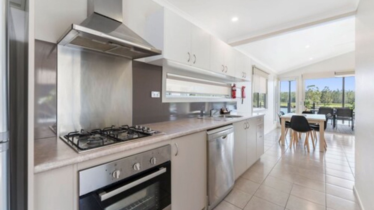 Photo of Kitchen in Darawank