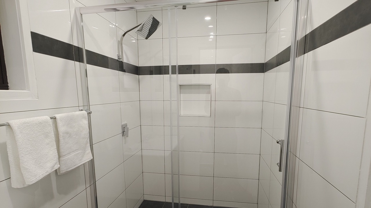 Photo of Bathroom in Cowes