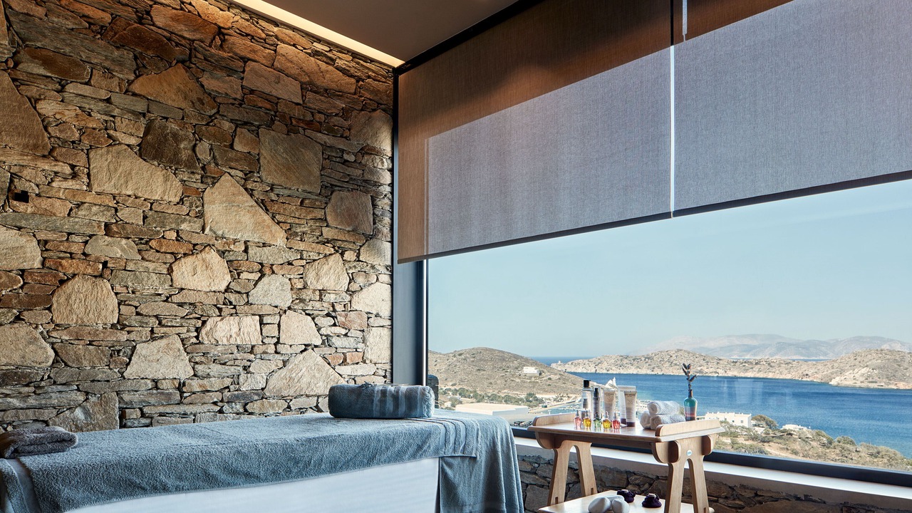 Photo of Bedroom in Ios Town