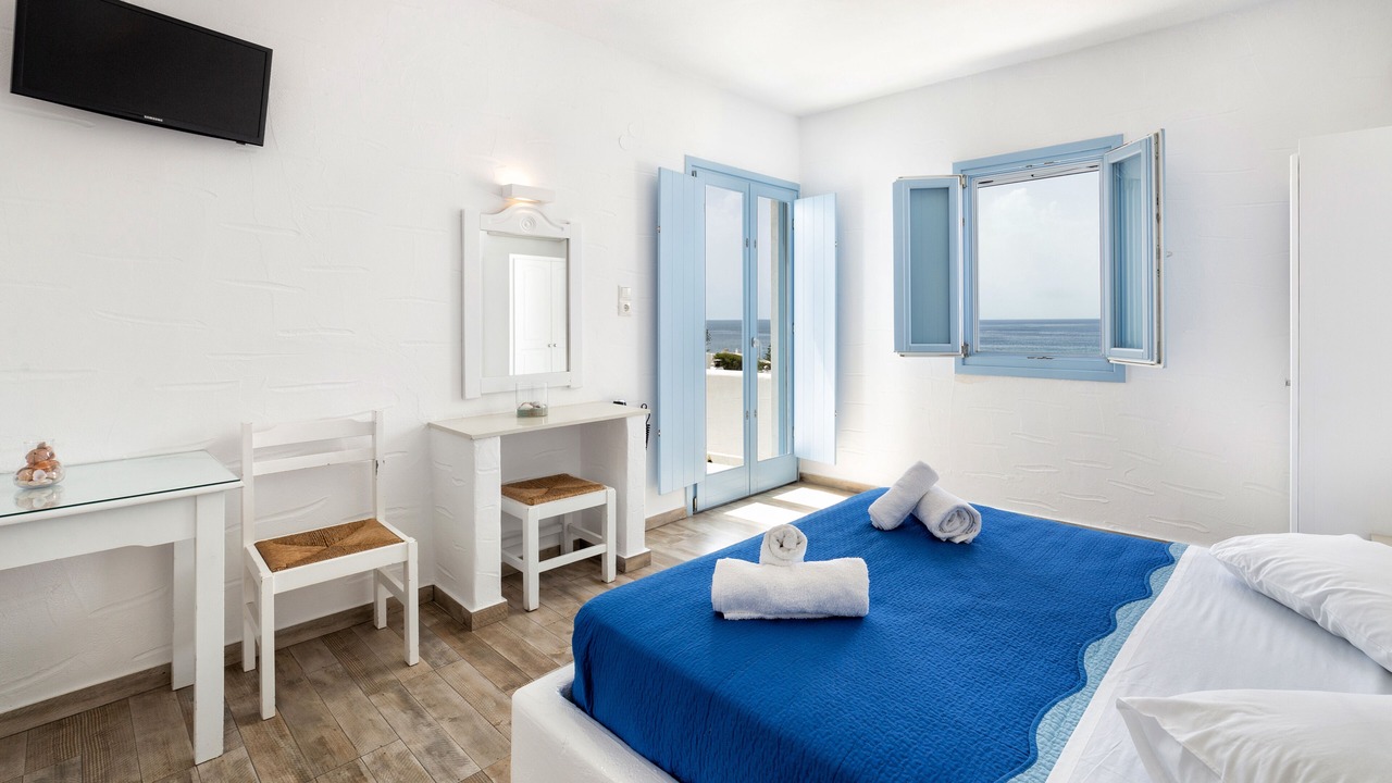Photo of Bedroom in Parikia