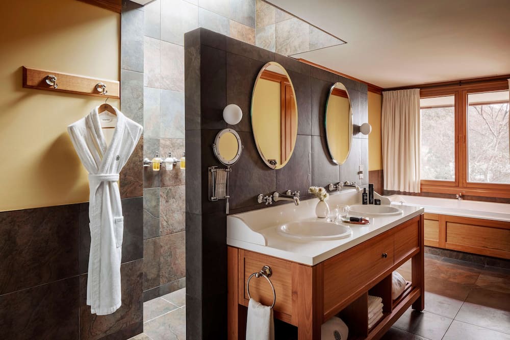 Photo of Bathroom in Wolgan Valley