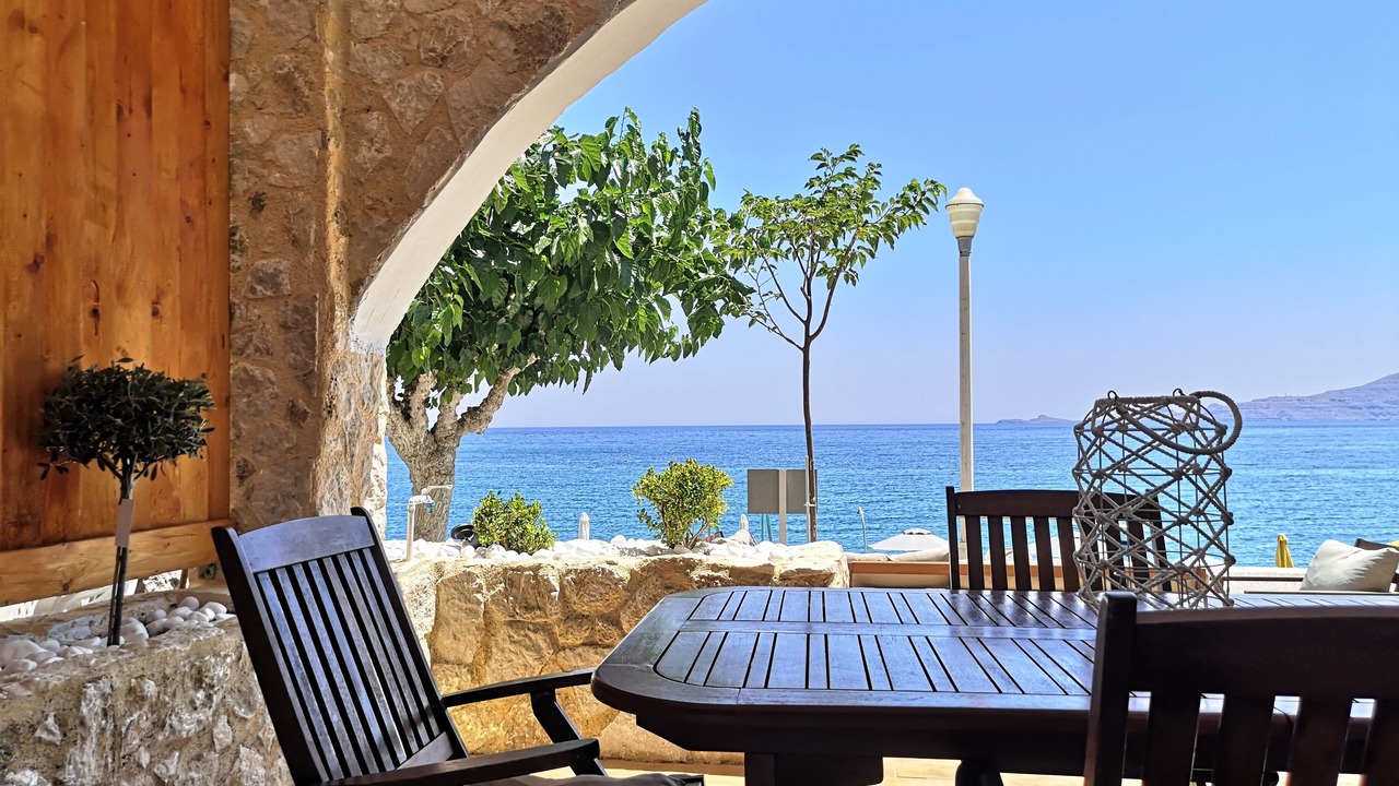 Photo of Patio Balcony in Haraki
