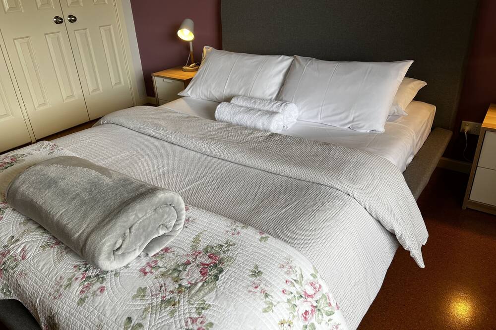 Photo of Bedroom in Preston Beach