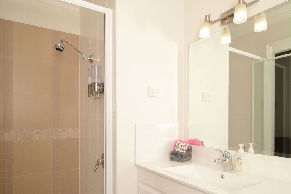 Photo of Bathroom in Windella