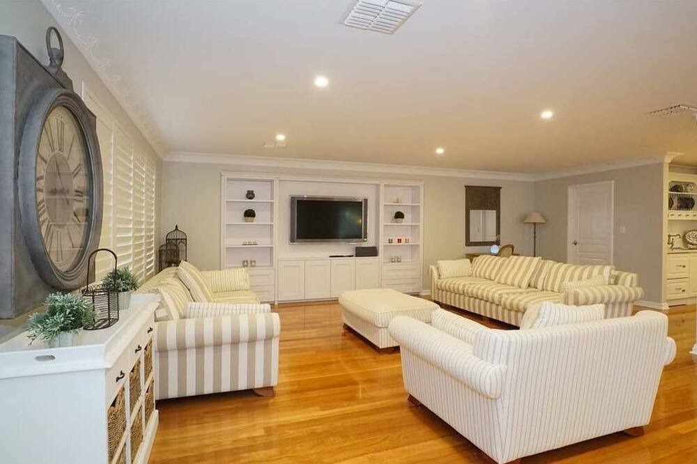 Photo of Bedroom in Applecross