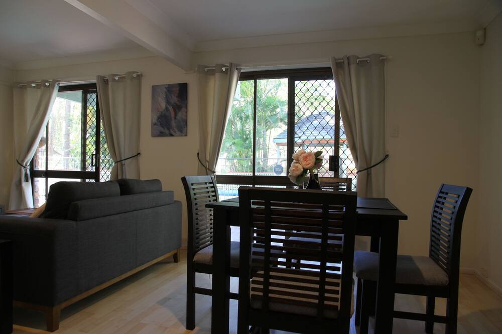 Photo of Livingroom in Chapel Hill