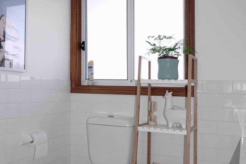 Photo of Bathroom in Bango