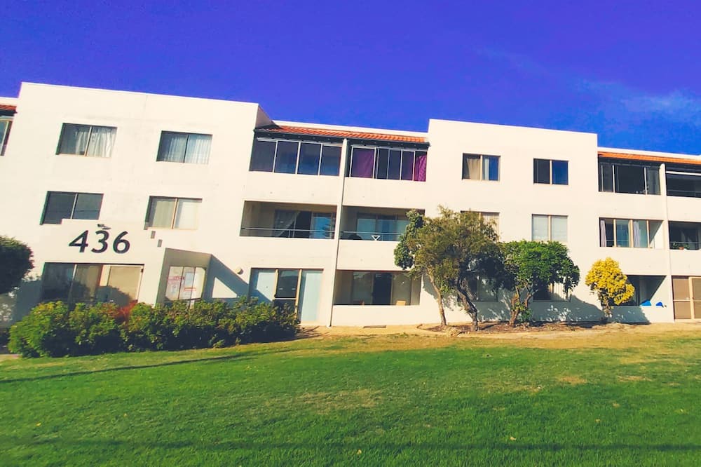 Photo of Outdoor in Safety Bay