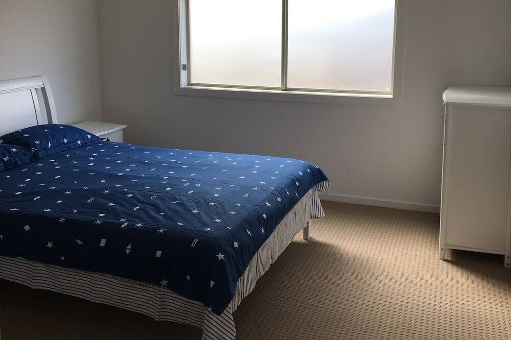 Photo of Bedroom in Point Cook
