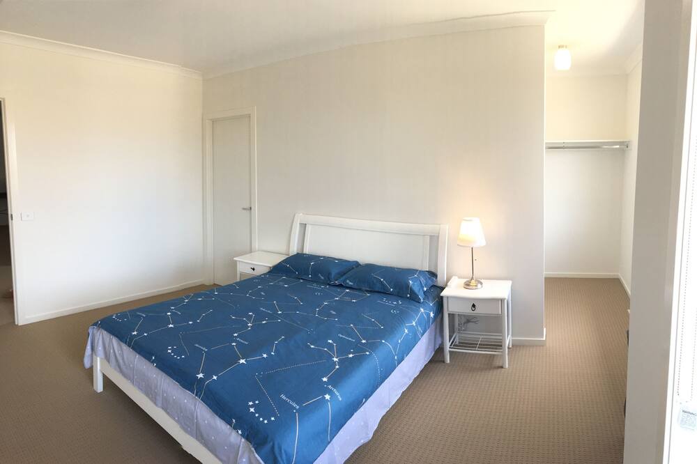 Photo of Bedroom in Point Cook