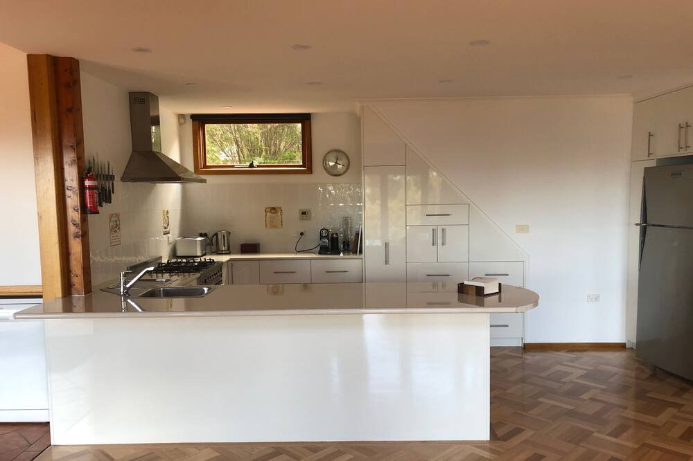 Photo of Kitchen in Spring Beach
