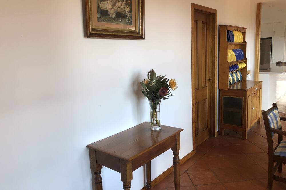 Photo of Livingroom in Spring Beach